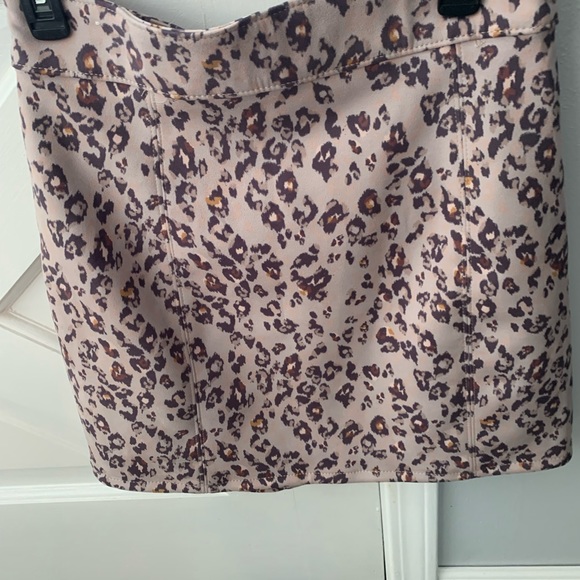 Maurice’s animal print button front skirt - Picture 2 of 4